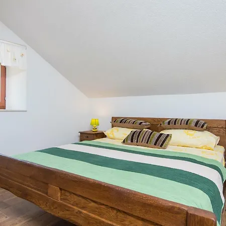 Andro Villa Orebic